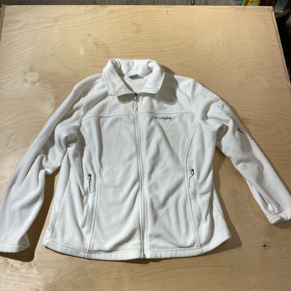 Columbia Women's White Fleece Jacket 1X (MK) - Picture 2 of 8